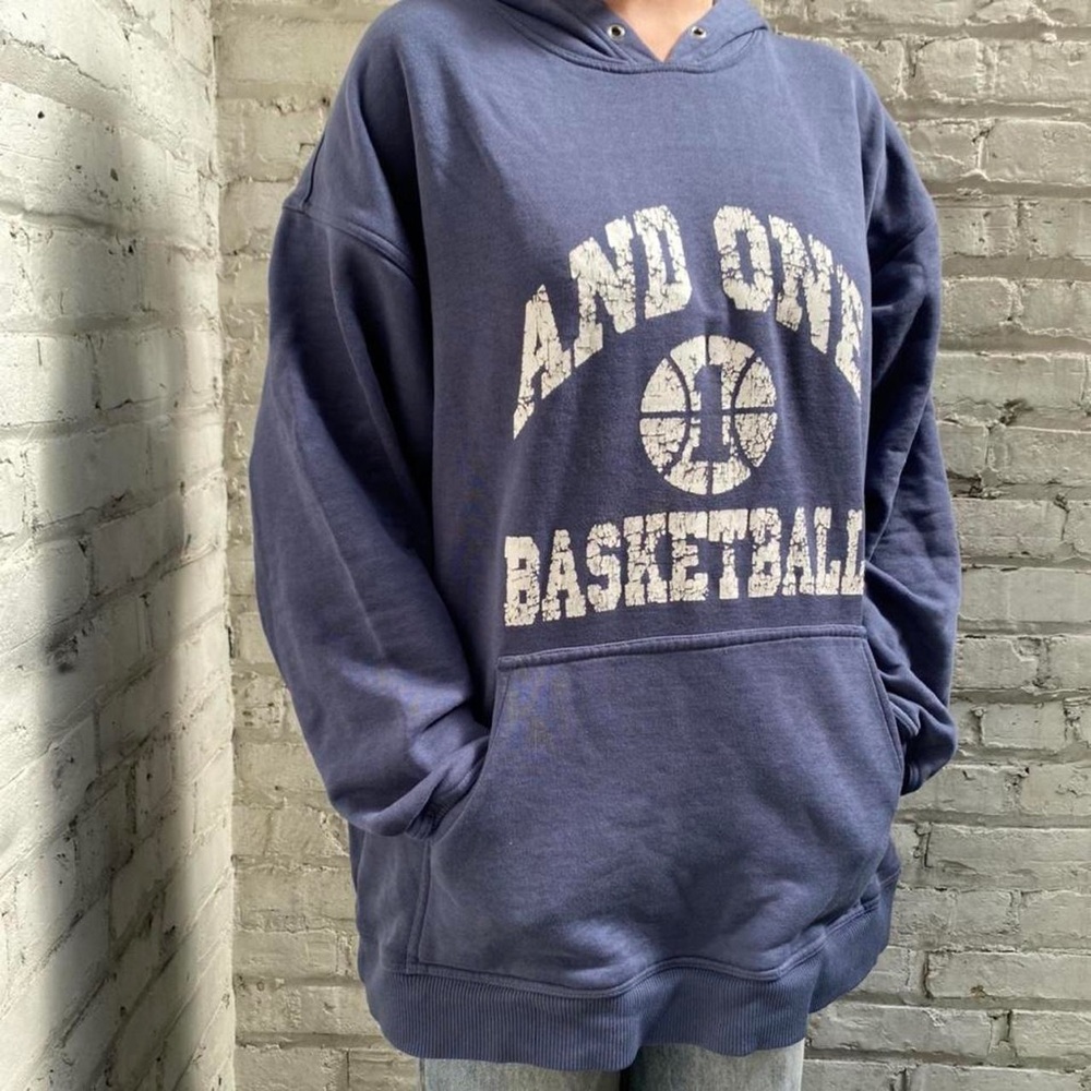 AND ONE HOODIE